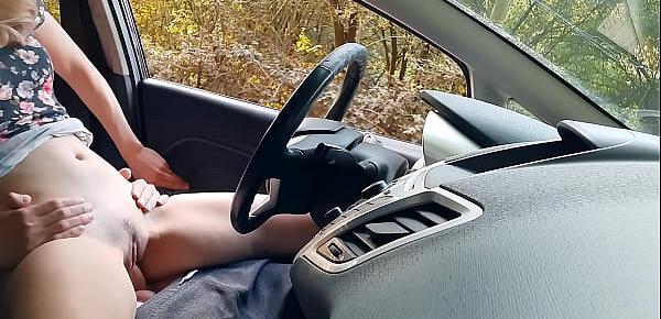  Public Dick Flash! a Naive Teen Caught me Jerking off in the Car in a Public Park and help me Out.